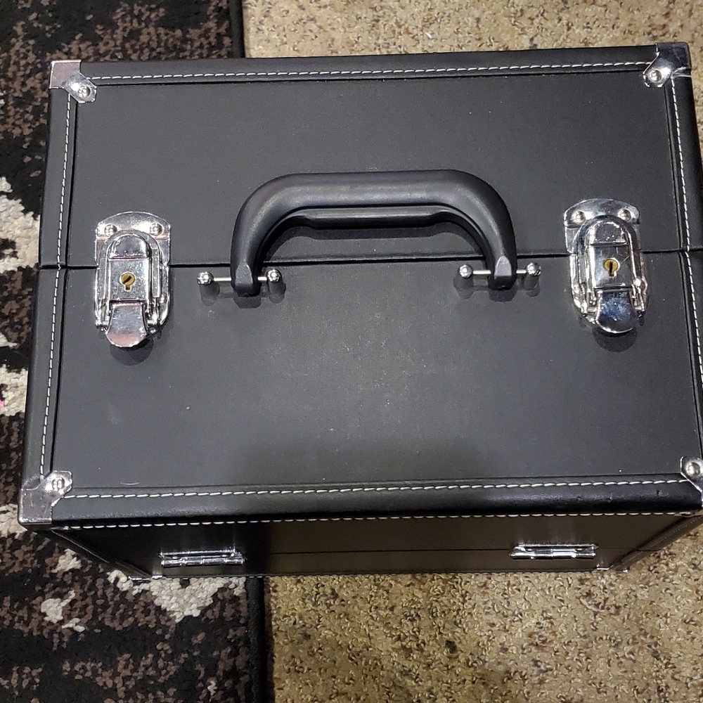 Makeup case